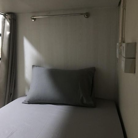 Bed Bike Hostel Чіангмай Екстер'єр фото