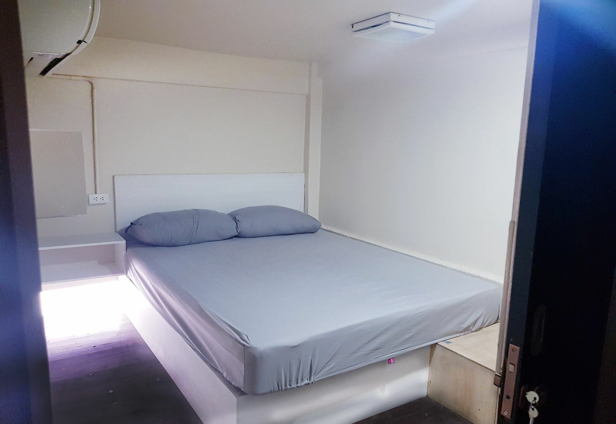 Bed Bike Hostel Чіангмай Екстер'єр фото